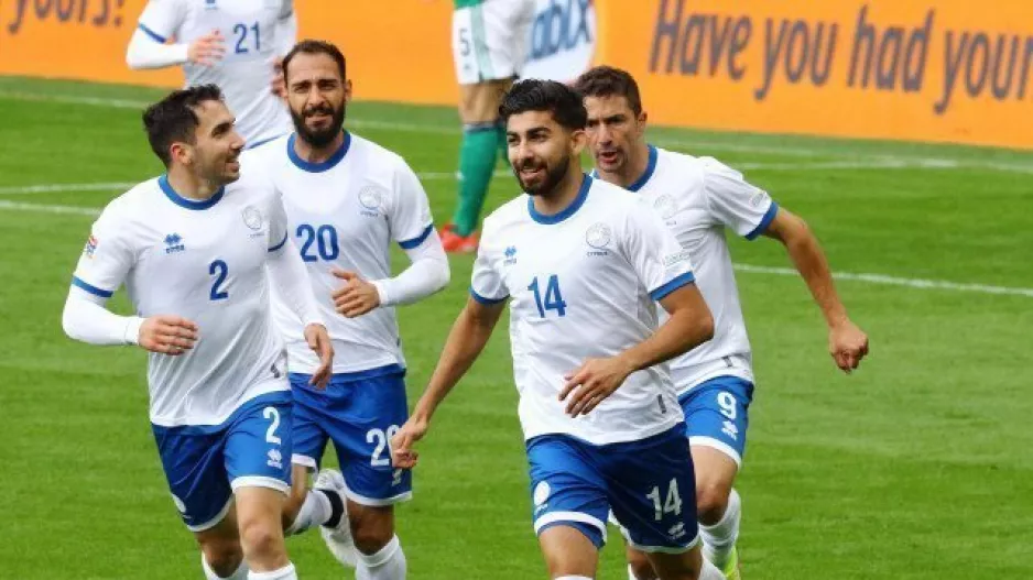 Την... άρπαξε