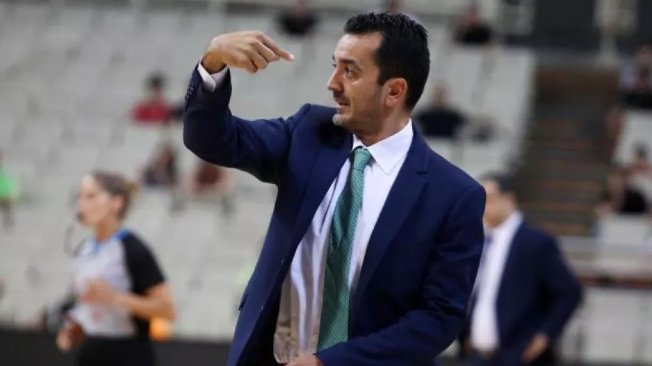 Βόβορας: «Αν θες να πάρεις τίτλο, πρέπει να παίξεις άμυνα»