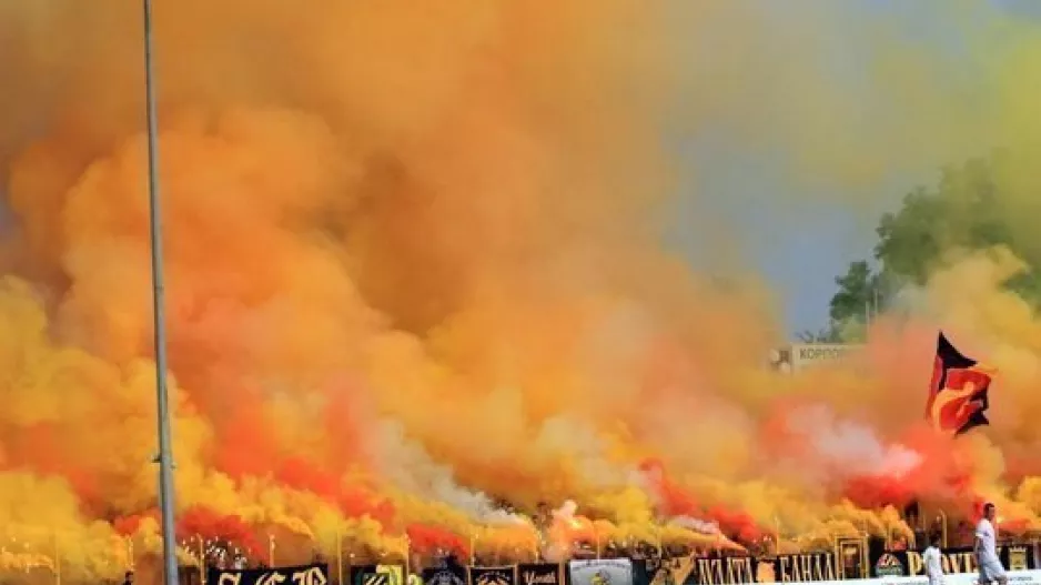 Φτιάχνει... κλίμα η Μπότεφ ενόψει ΑΠΟΕΛ (βίντεο)