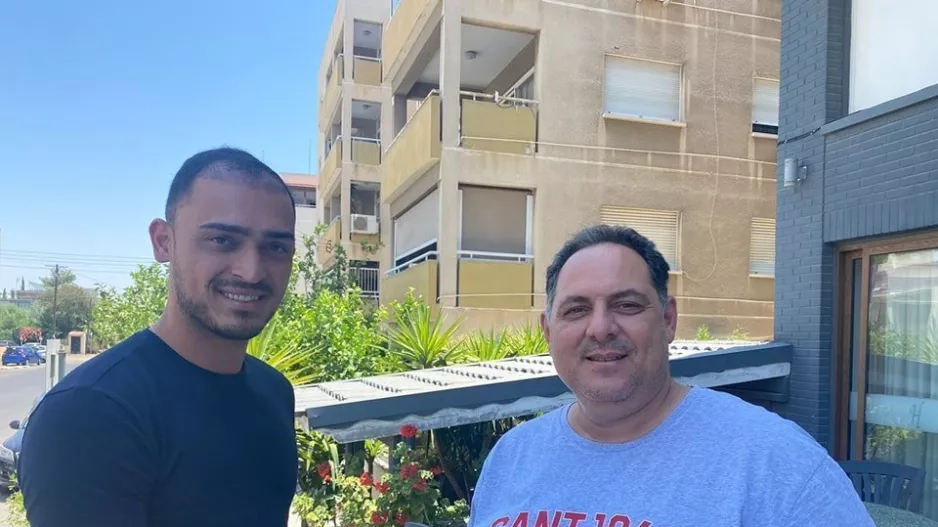 "Μαυροπράσινη" φώτο