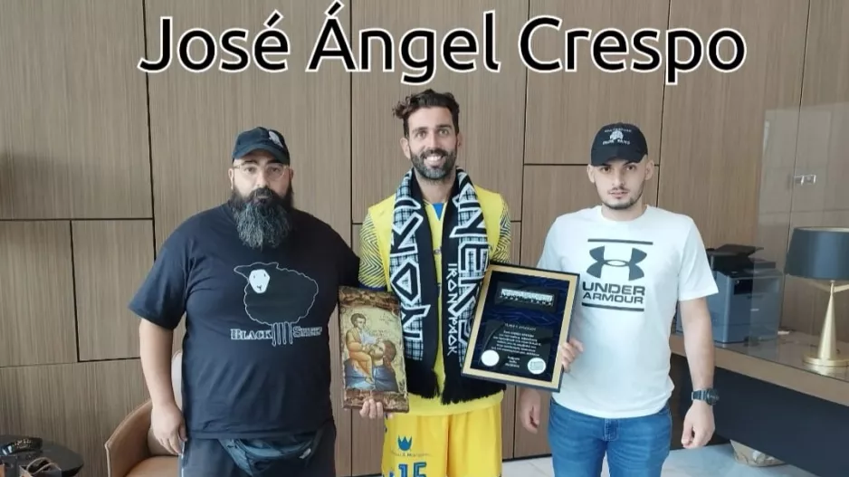 Northerners PAOK Fans σε Κρέσπο: "Καλή τύχη απόψε στον ΑΠΟΕΛ" 