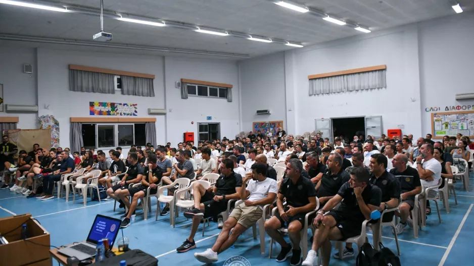 ΑΕΛ/Συνάντηση πριν την έναρξη (φώτος)