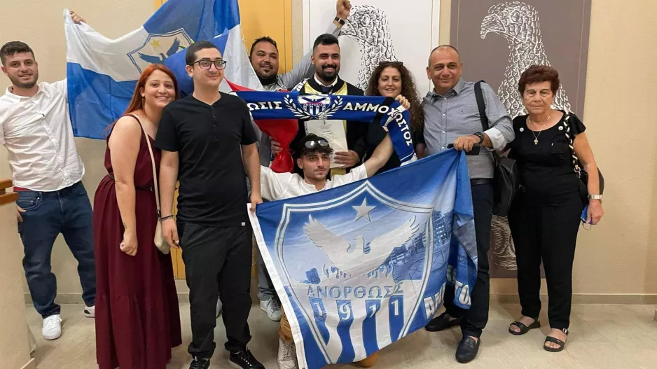 Αποφοίτηση ιατρικής με χρώμα ... Ανορθωσιάτικο