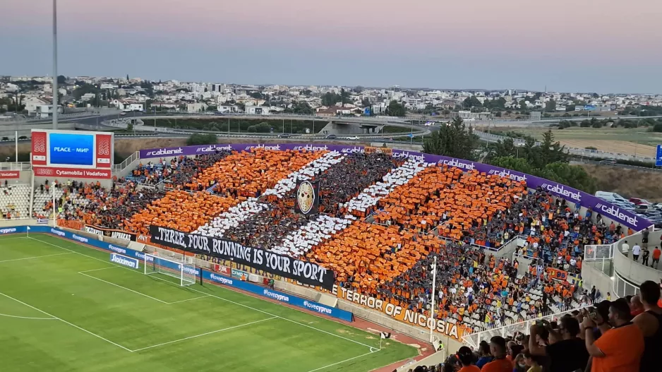(Βίντεο & Φώτος) Το κορεό των "Πορτοκαλί"
