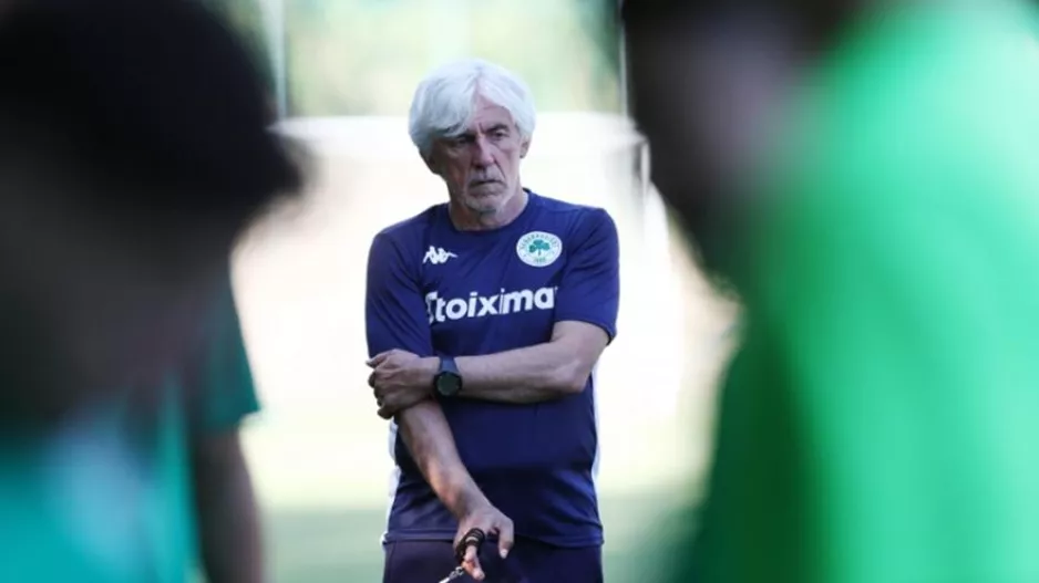 Σκέψεις και για 3-4-3 ενόψει Σλάβια Πράγας