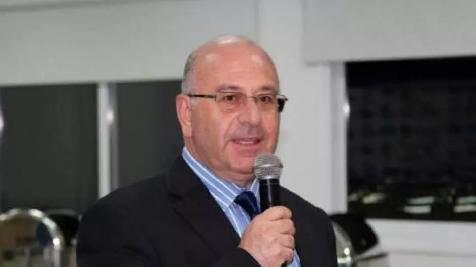 Χτύπημα.../Πουλλαίδης