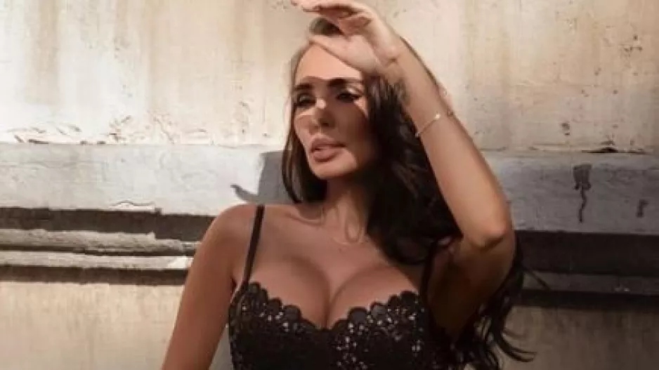 Βάζει το δίλλημα...