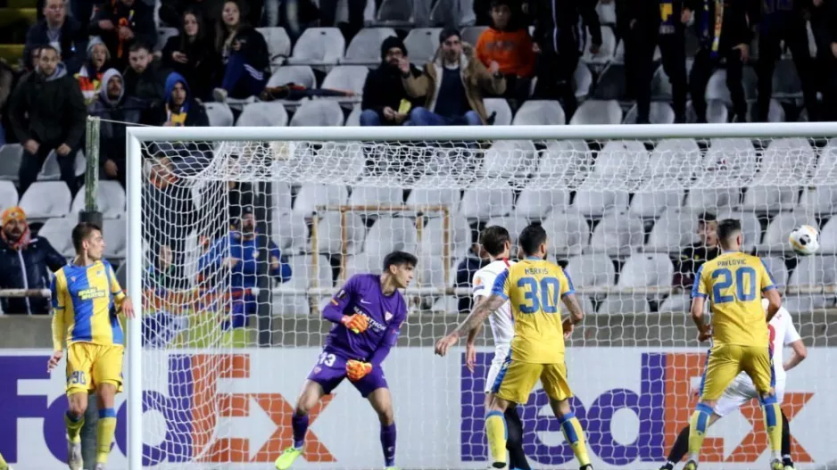 Η UEFA για το ΑΠΟΕΛ- 10άρι και πρόκριση