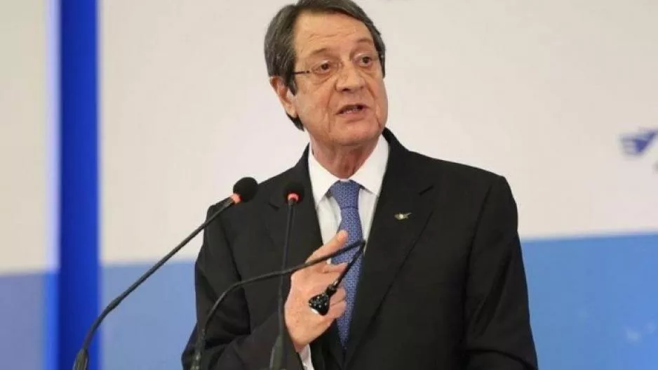 Προεδρικό... χτύπημα