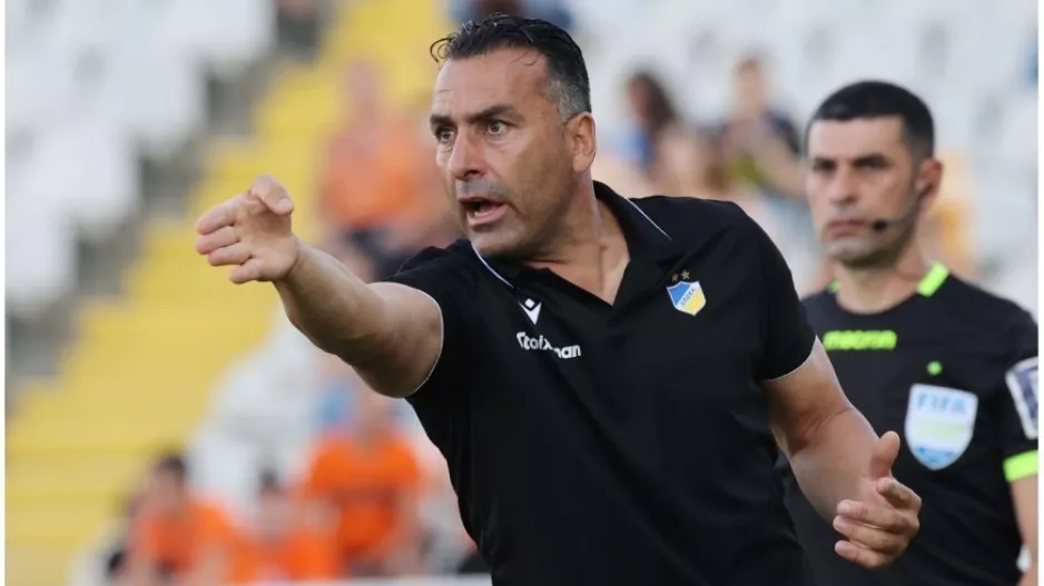Η... τριπλή αναφορά του κόουτς!