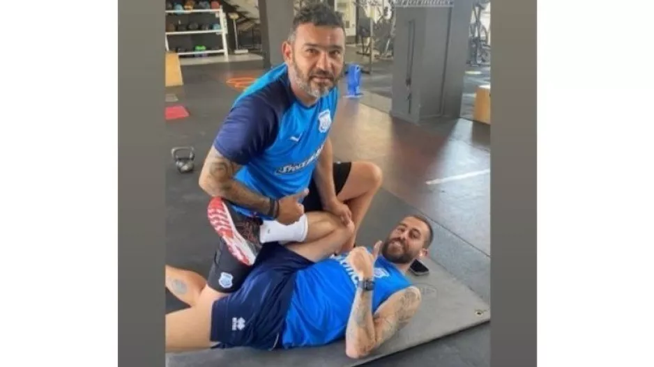 Μαζί... παλιός και νέος!