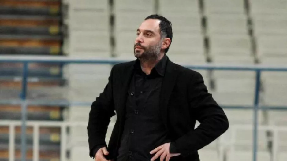 Επανεμφάνιση Λευτέρη Κακιούση για αποφυγή αδιεξόδου