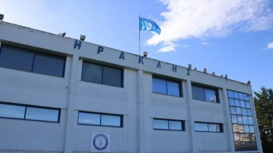 Παρελθόν 15 ποδοσφαιριστές