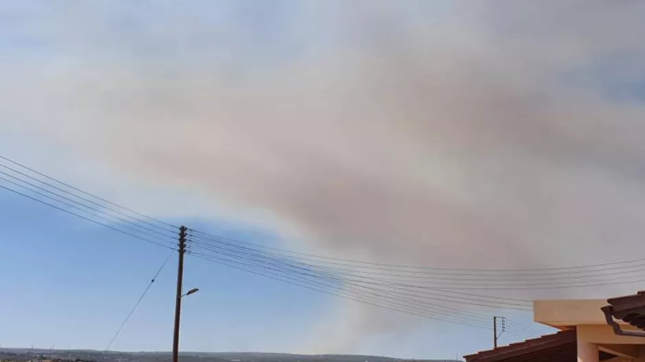 Φωτιά Λεμεσός: Εκκενώνονται σπίτια! 
