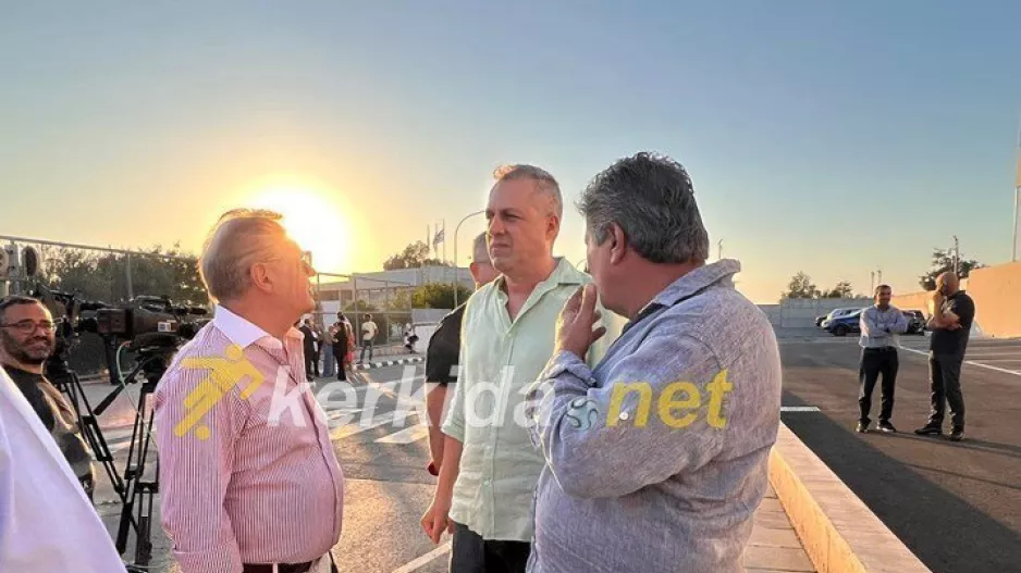 Στα εγκαίνια του νέου γηπέδου της Δόξας/ "Πηγαδάκι" με Γιώτη Δημητρίου - Καραβίδα ο Πρόδρομος (φώτος)