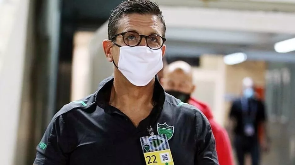ΦΩΤΟ/"Ανακοίνωσε" δυο μεταγραφές ο Τορναρίτης!
