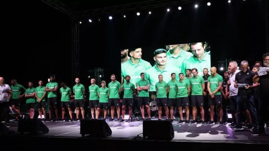 24,410 (Ομόνοια)!!!