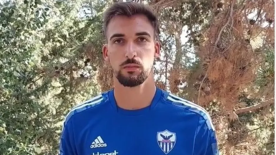 ΜΗΝΥΜΑ από Ferreira - "Η θέση μου είναι εδώ!" 