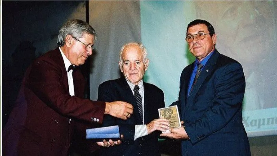"Τεράστια περηφάνια για την πορεία"