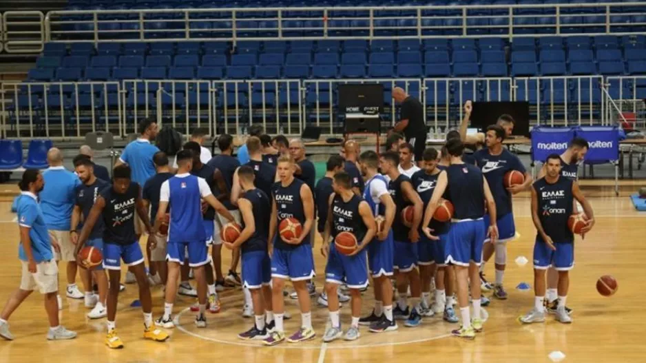 Η παρακάμερα από την πρώτη προπόνηση
