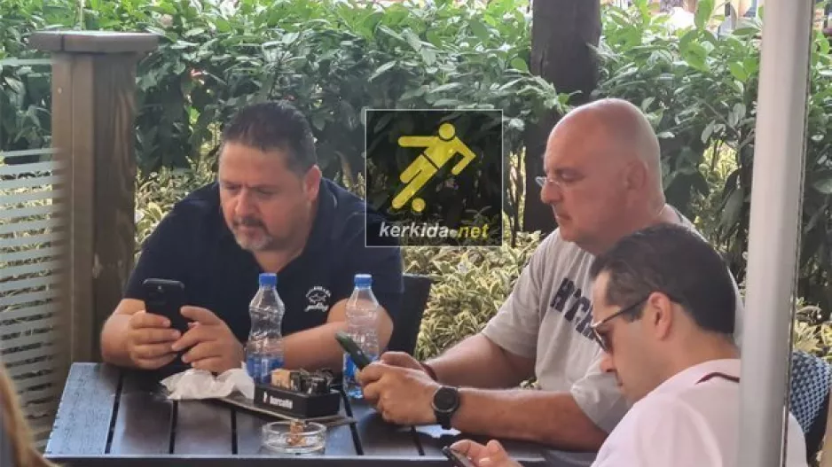 Καφεδάκι... για Καραπατάκη-Μούσκο