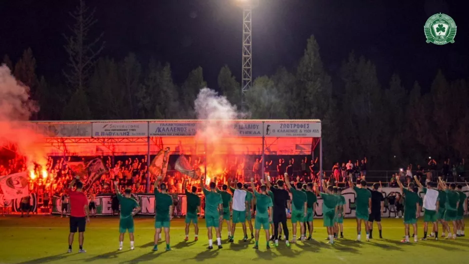 ΦΩΤΟΣ - Ομόνοια 29Μ/Η εκπληκτική ατμόσφαιρα στην "πρώτη"