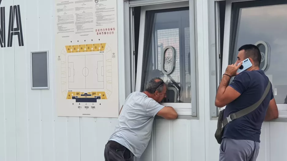 Κίνηση... στα εκδοτήρια 