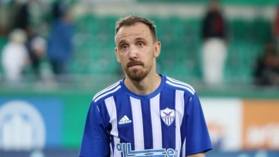 Η νέα ομάδα του Πόποβιτς