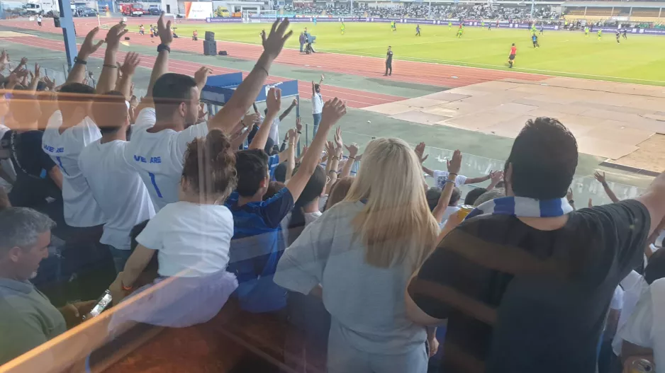 Απόλλων/Προπώληση μόνο για Ανατολική