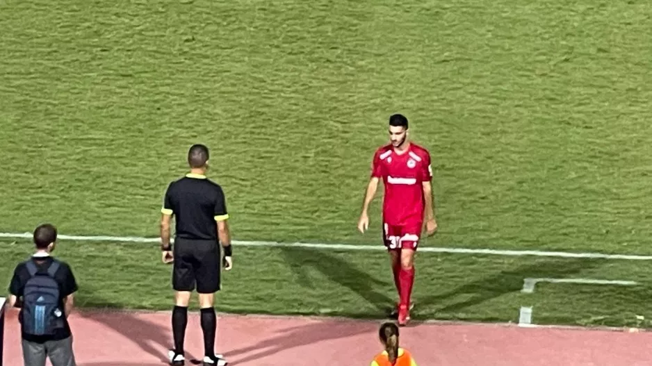 Απευθείας κόκκινη στον Παναγιώτου μέσω VAR, με 9 ολοκλήρωσε η Ομόνοια