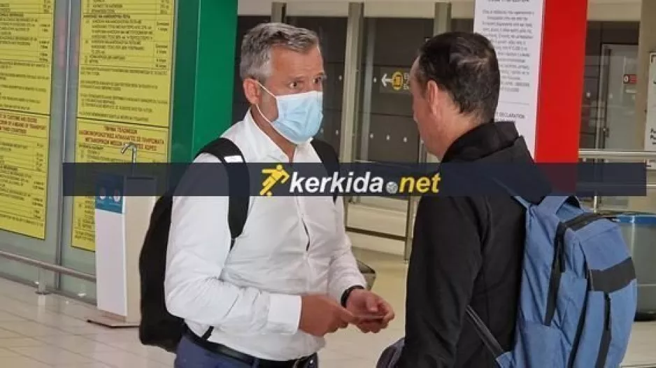 Τετ-α-τετ στο αεροδρόμιο
