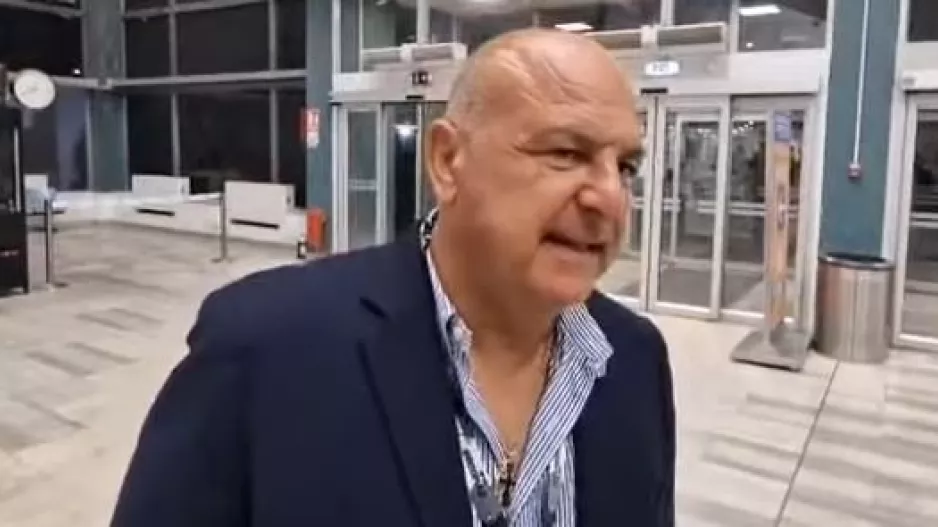 Ξεκάθαρος... ο πρόεδρος