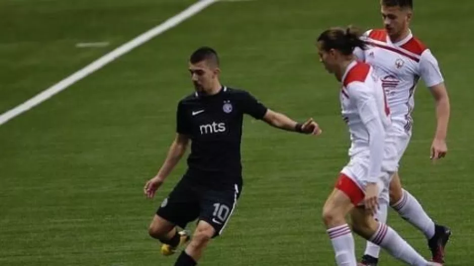 Γαλαζοκίτρινο deal με Lazar Pavlovic!