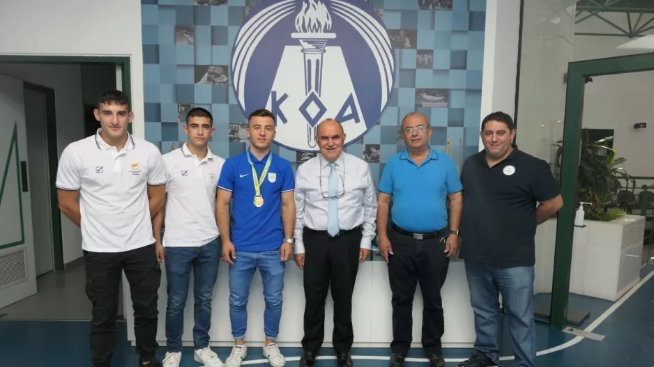 Στα γραφεία του ΚΟΑ αντιπροσωπεία της Κυπριακής Ομοσπονδίας Τζούντο