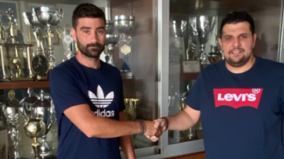 Ανακοίνωσε Σαχακιάν