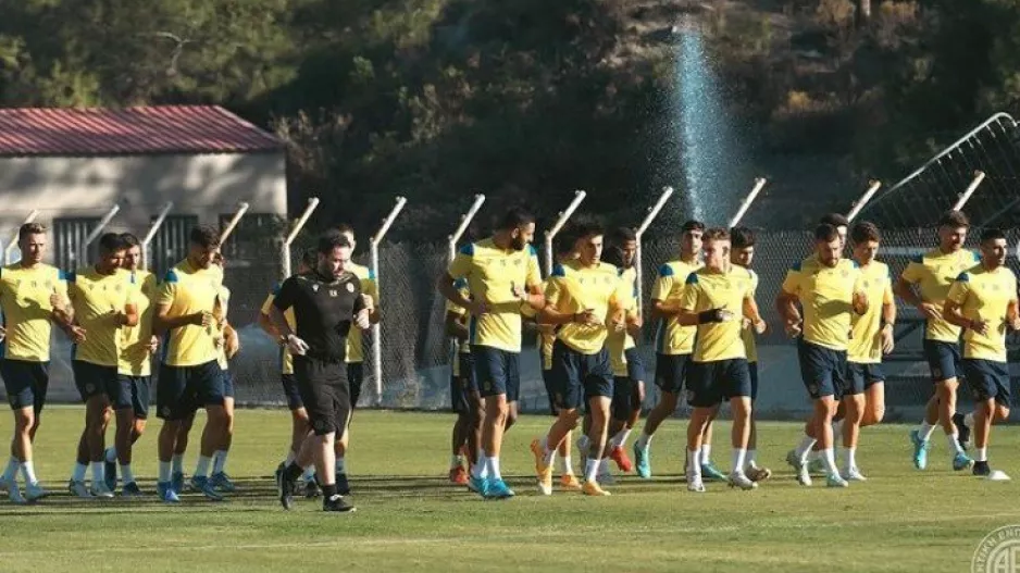 Αφίξεις... στην ΑΕΛ!