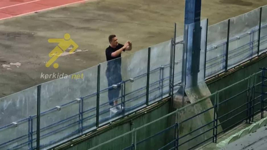Η καρδούλα... του κόουτς! 