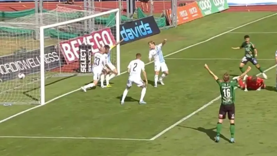 Από 2-0... 2-2 στο 90+4 η Djurgården, πριν το ΑΠΟΕΛ