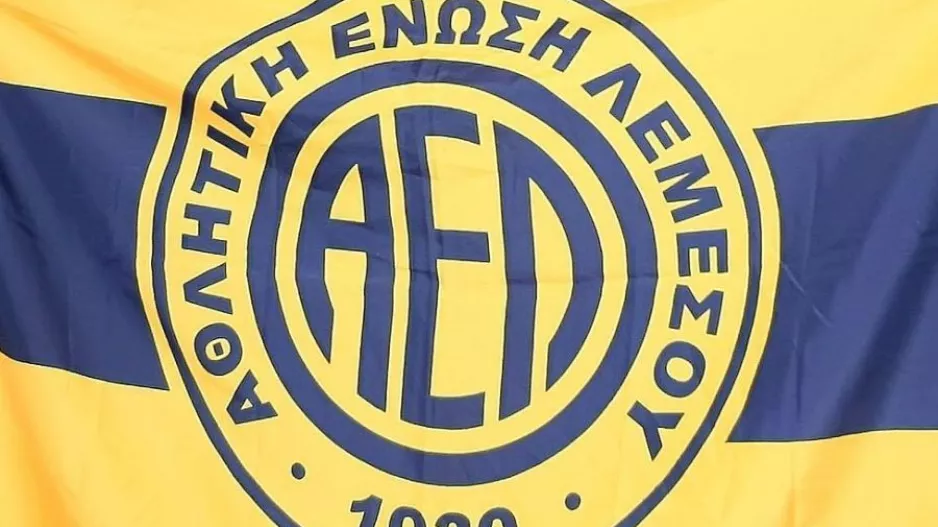 "Λυπηρά όσα συμβαίνουν, είμαστε σε συνεχή επικοινωνία"