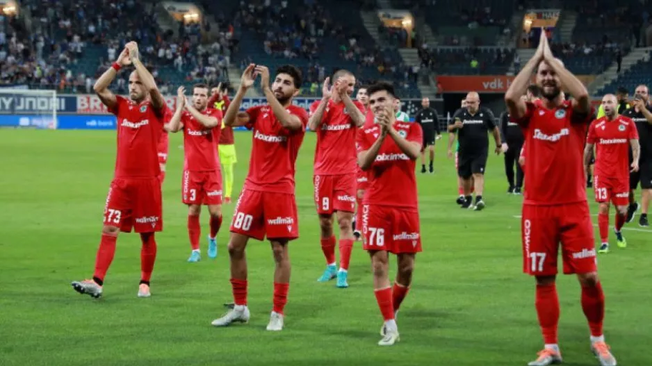 Τσέποβιτς για Χάμπο!