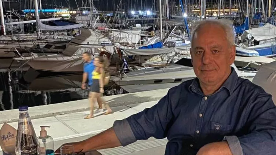 Στο γραφικό Μικρολίμανο!