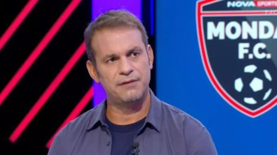 Νικολαΐδης: «Μου αρέσει να βλέπω τον Αραούχο με το περιβραχιόνιο, είναι ηγέτης»