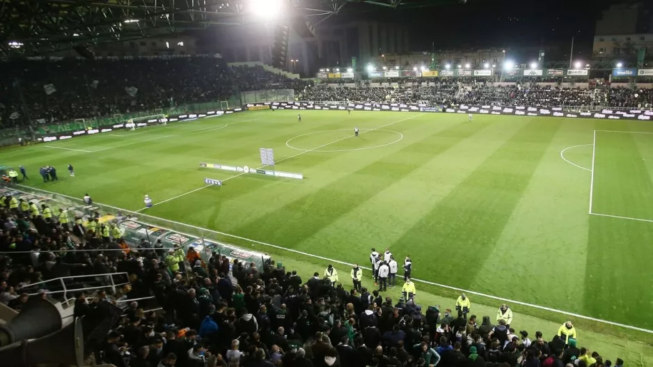 Sold out σε μισή ώρα!