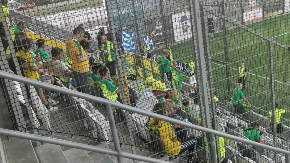Θέση στο... κόρνερ οι ΑΕΚτζήδες! (Φώτος)