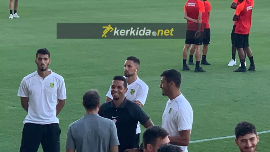 Σε γνώριμα λημέρια και... χαμόγελα!
