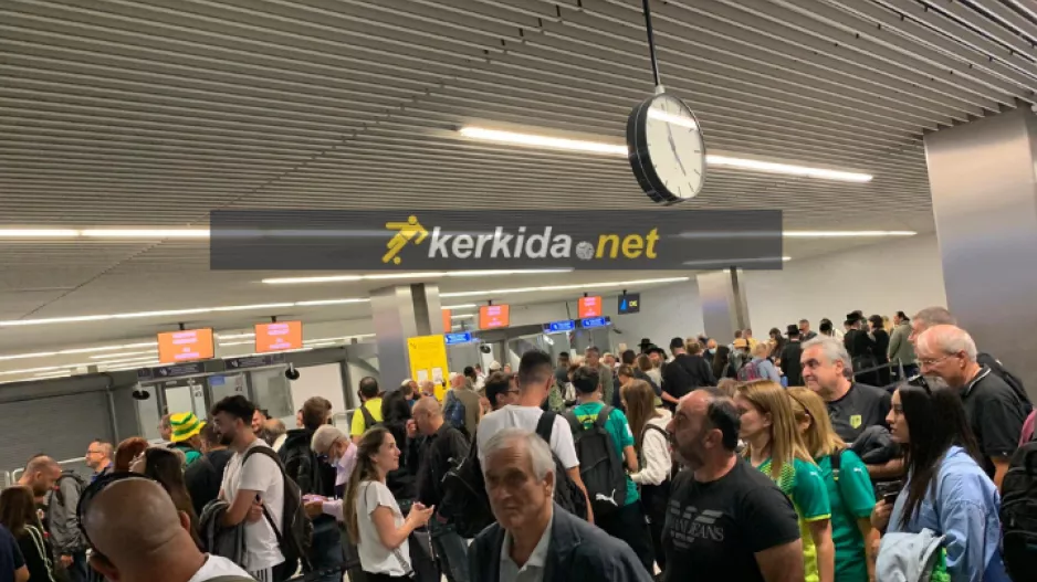Παλμός από τους ΑΕΚτζήδες με το "καλησπέρα" στην Πολωνία (βίντεο)