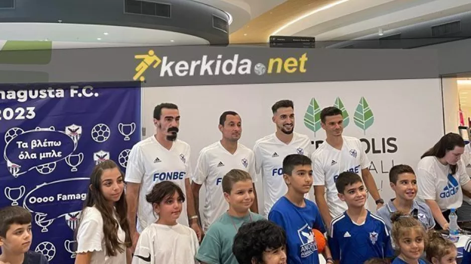 To Kerkida στα... αποκαλυπτήρια της Ανόρθωσης (φώτος)