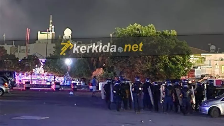 Επεισόδια έξω από το "Α.Παπαδόπουλος" (φώτος)