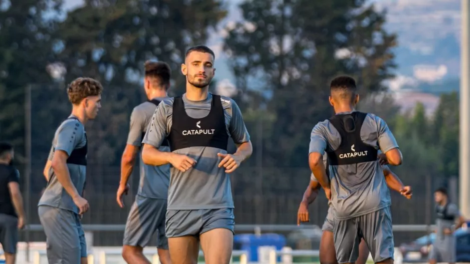 (Φώτος) Έτοιμη για το πρώτο εντός η Πάφος Fc 