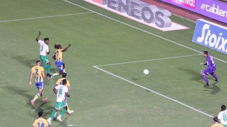 To 0-1 με Καζού ο Άρης (βίντεο)